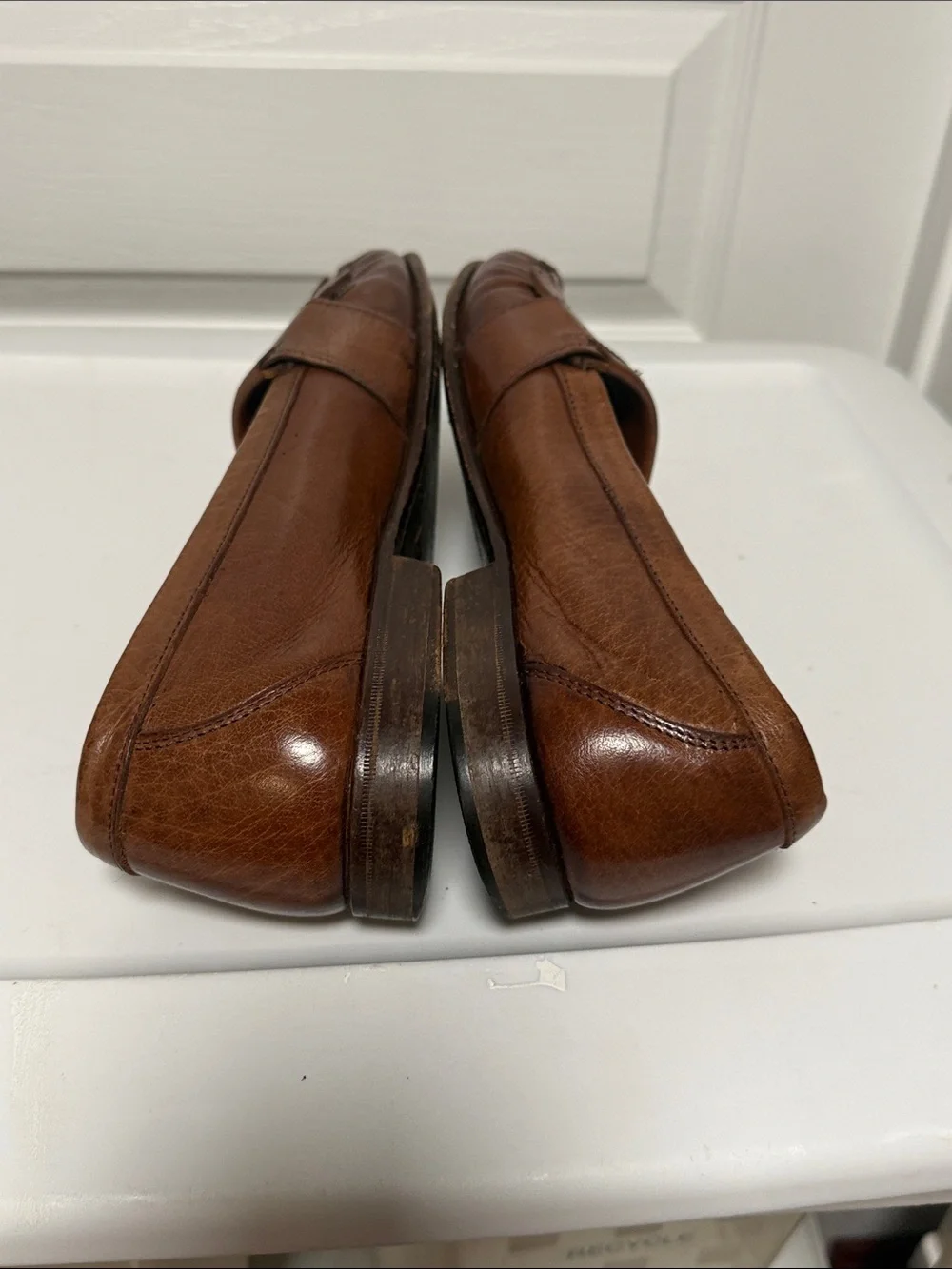 Men’s 8.5 Alfani Brown Leather Kiltie Penny Loafers